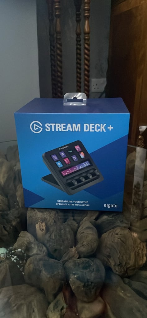 Stream deck +