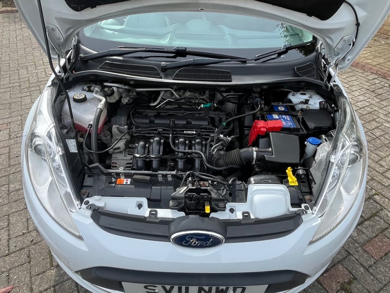 Ford, FIESTA, Hatchback, 2011, Manual, 1242 (cc), 5 doors