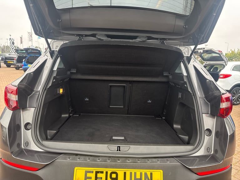 2019 Vauxhall Grandland X 1.5 Turbo D Elite Nav 5dr HATCHBACK DIESEL Manual