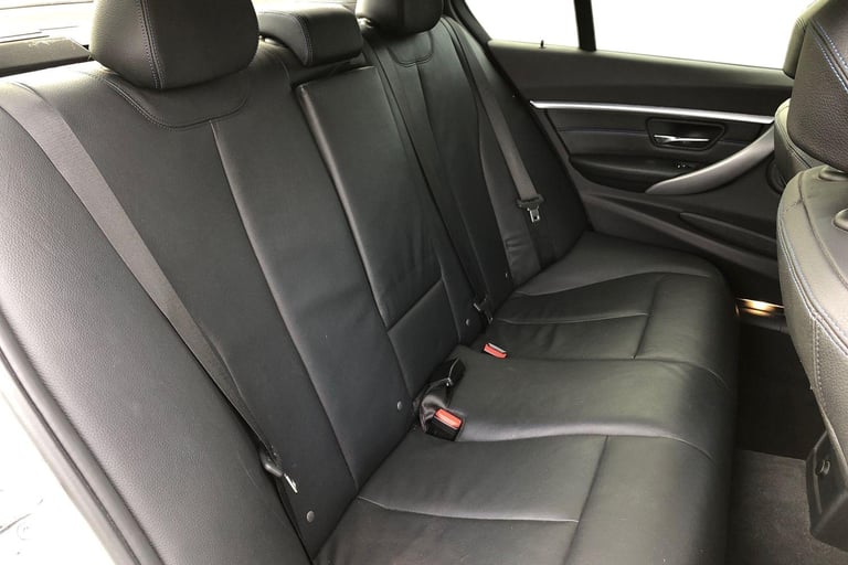 2018 BMW 3 Series 320d M Sport Shadow Edition 4dr Step Auto Saloon DIESEL Automatic