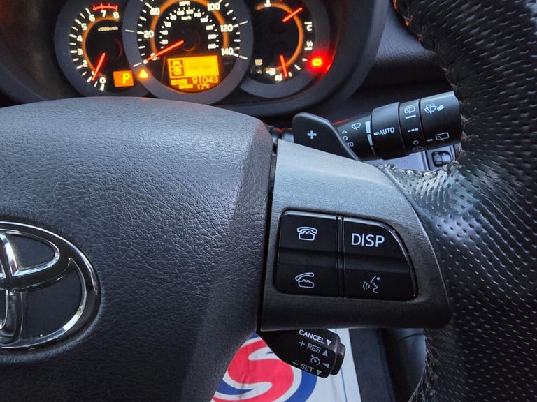 2010 Toyota RAV4 2.0 V-Matic XT-R SUV 5dr Petrol Multidrive S 4WD Euro 5 (158 ps) ESTATE Petrol A...