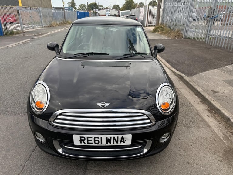 2011 MINI Hatch 1.6 Cooper Euro 5 (s/s) 3dr HATCHBACK Petrol Manual