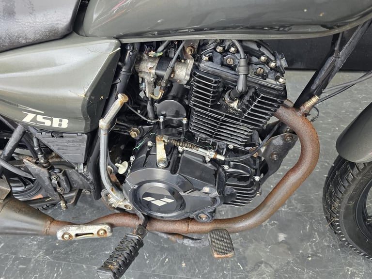 LEXMOTO ZSB 125cc PROJECT BIKE HPI CLEAR