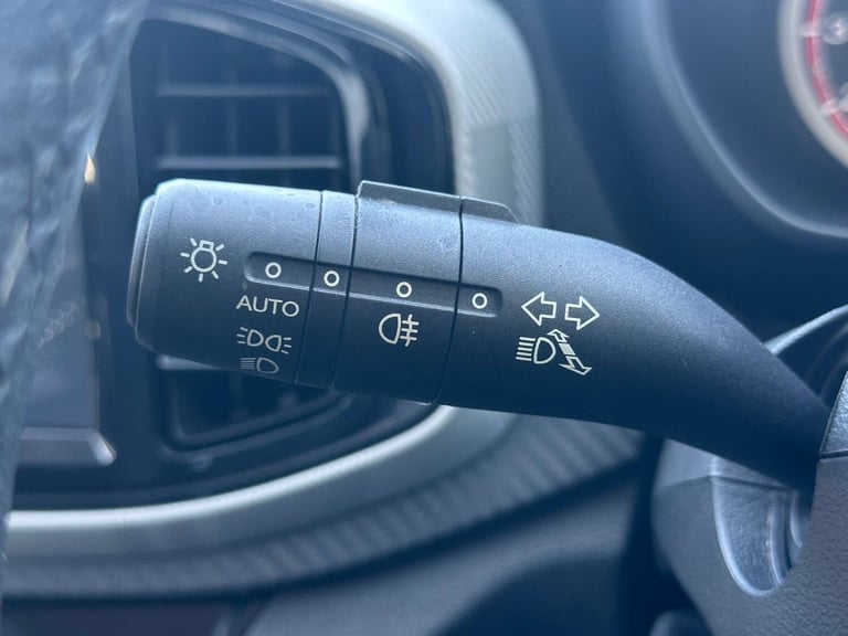 2019 MG MG3 1.5 VTi-TECH Exclusive Hatchback 5dr Petrol Manual Euro 6 (s/s) (106 ps) Hatchback Pe...