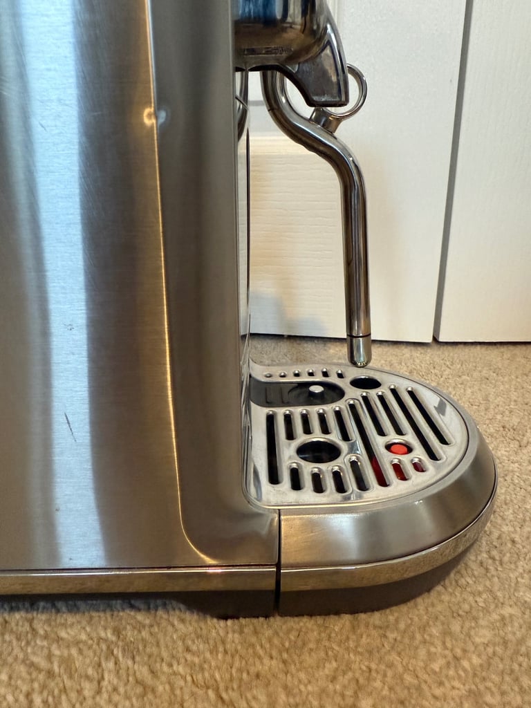 SAGE nespresso creatista plus coffee machine boxed 