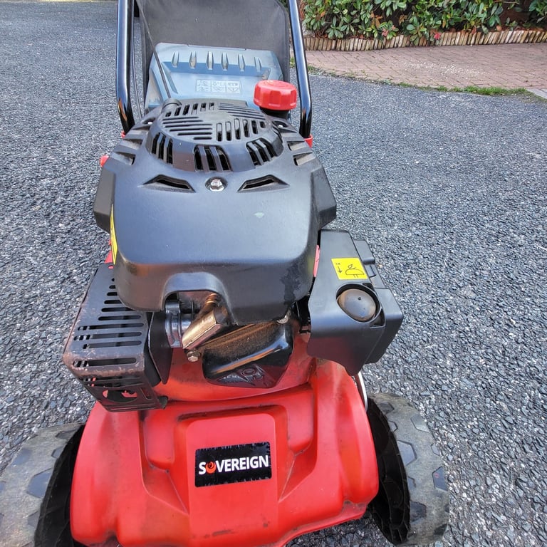 Ride On Sovereign Hover Mower Sovereign LM32H 18V Cordless