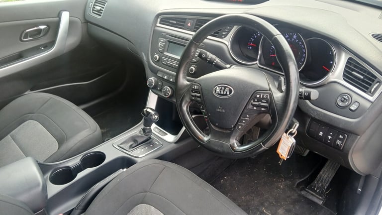 2016 Kia Ceed 1.6 CRDi ISG 2 5DR DCT AUTOMATIC 2016 16 REG  HATCHBACK Diesel Automatic