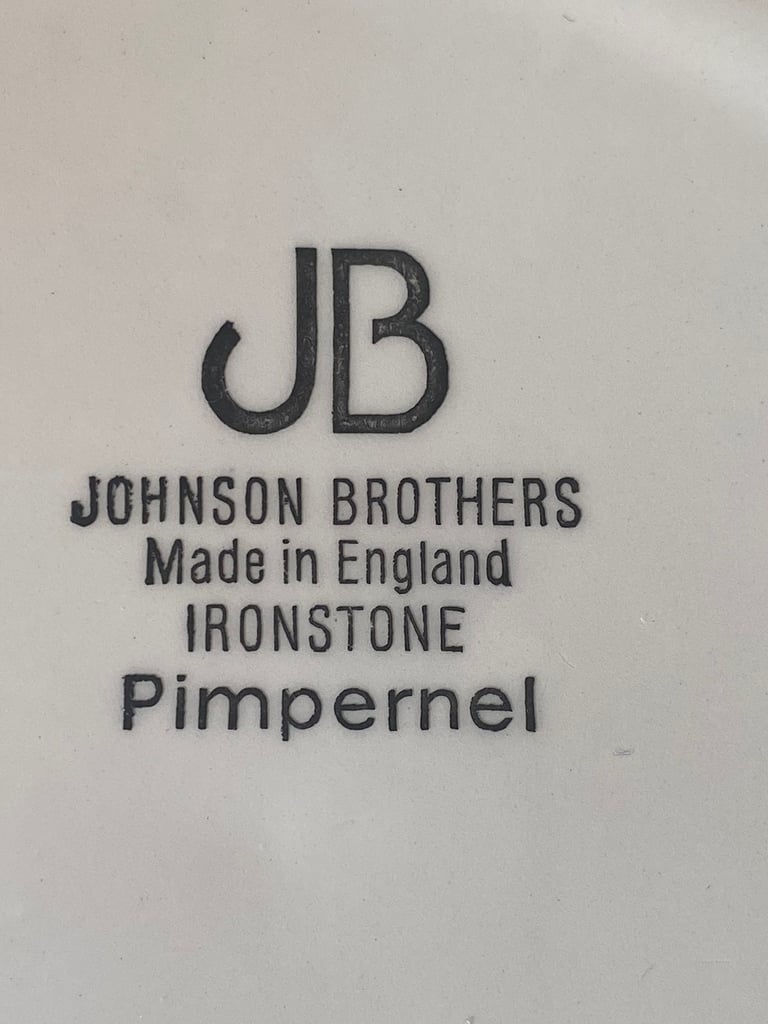 Jb Johnson brothers. set of 3 plates 