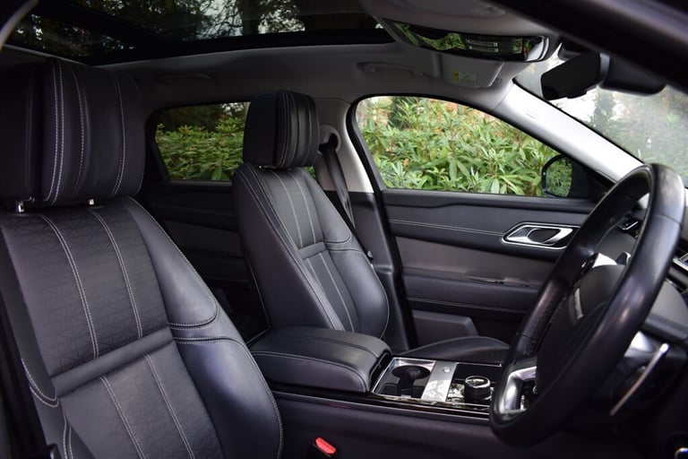 2017 Land Rover Range Rover Velar HSE+MEGA SPECIFICATION!!! Estate Diesel Automatic