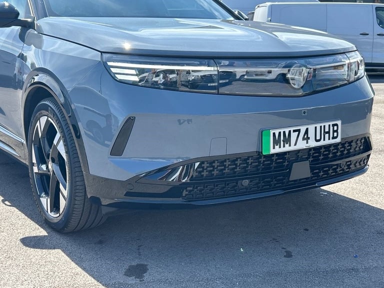  Vauxhall Grandland Electric 73kwh Ultimate Suv 5dr Electric Auto 213 Ps