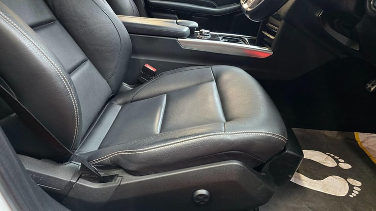  Mercedes-Benz E-Class 3.5 AUTO AMG LINE E350 AVANTGARDE Petrol Automatic