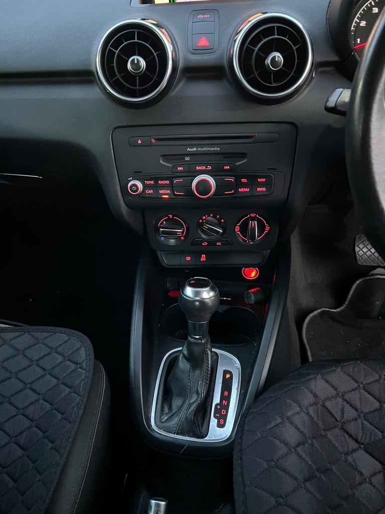 Audi, A1, Hatchback, 2013, Semi-Auto, 1390 (cc), 3 doors