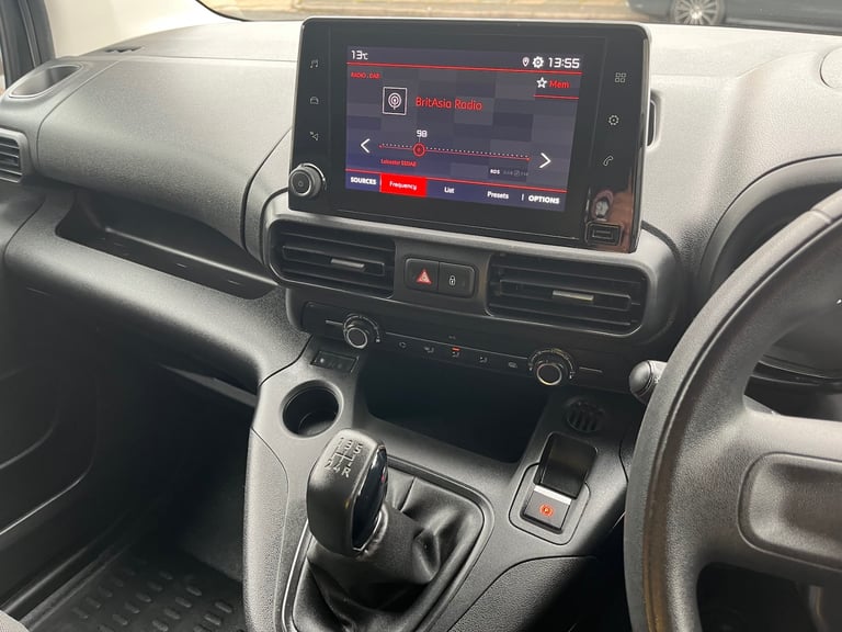 2021 21 Citroen Berlingo 1.5 BlueHDI ENTERPRISE 75PS SWB L1 3 Seats Grey NO VAT