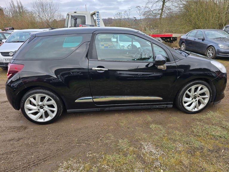 2015 DS Automobiles DS 3 1.6 BlueHDi DStyle Nav Euro 6 (s/s) 3dr HATCHBACK Diesel Manual