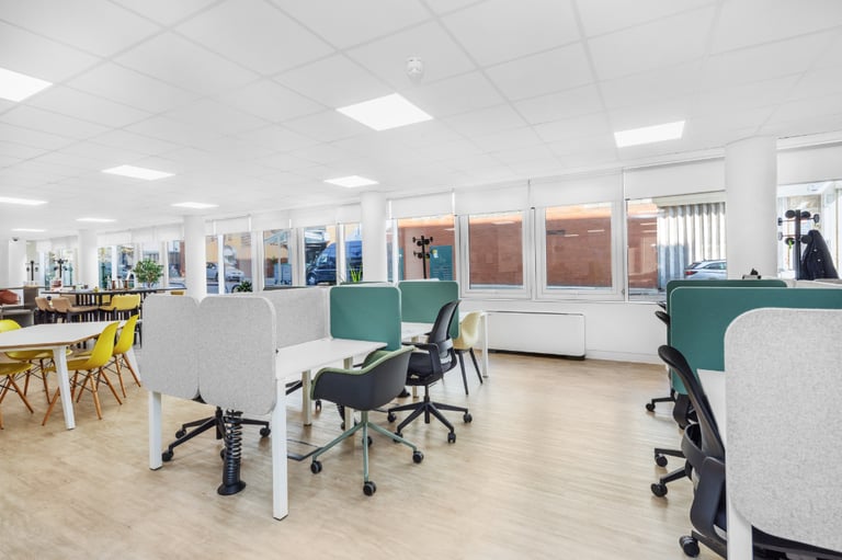 London - BR1 1LU, 24 Work station open plan office to rent at Regus Bromley South