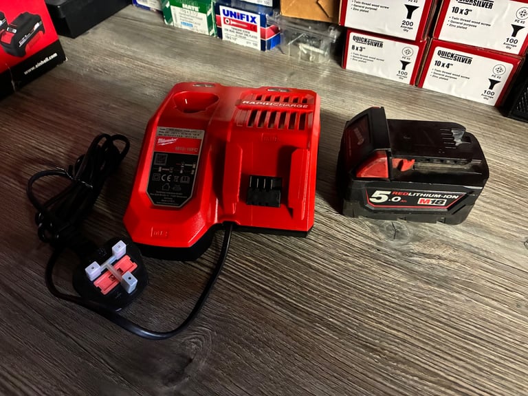 Milwaukee 5ah battery and charger