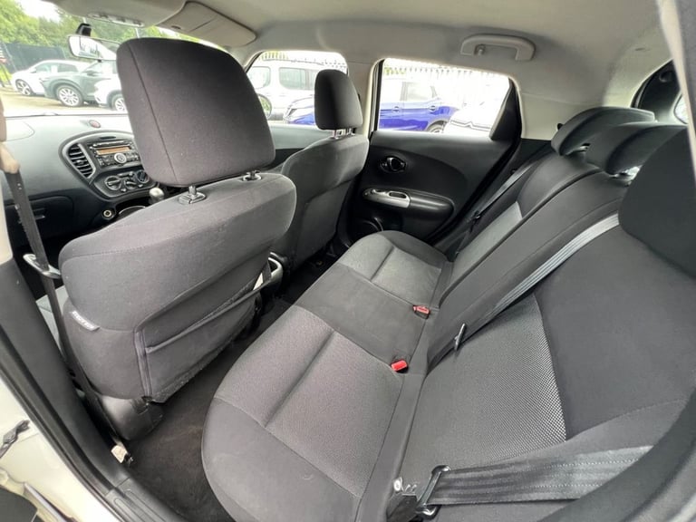 2012 Nissan Juke 1.6 Visia SUV 5dr Petrol Manual Euro 5 (117 ps) HATCHBACK Petrol Manual