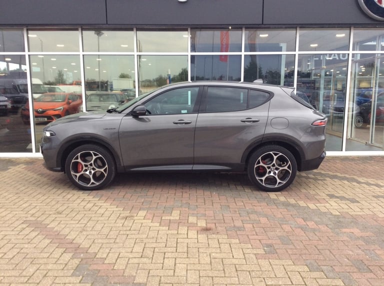 2023 Alfa Romeo Tonale 1.3 PHEV Veloce 5dr Auto Hatchback Petrol Parallel PHEV Automatic