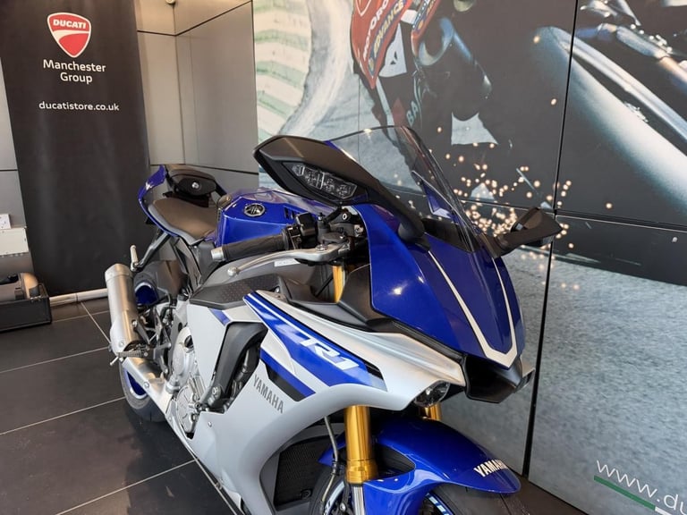 2016 Yamaha YZF-R1 – Excellent Condition, Low Mileage