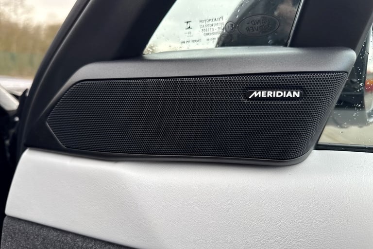 2025 Land Rover Range Rover Sport 3.0 D300 MHEV SE Auto 4WD Euro 6 (s/s) 5dr SUV Diesel Automatic