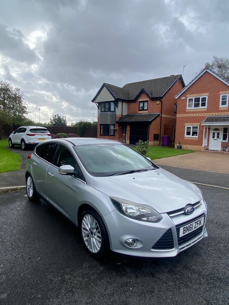 Ford, FOCUS, Hatchback, 2011, Manual, 1596 (cc), 5 doors