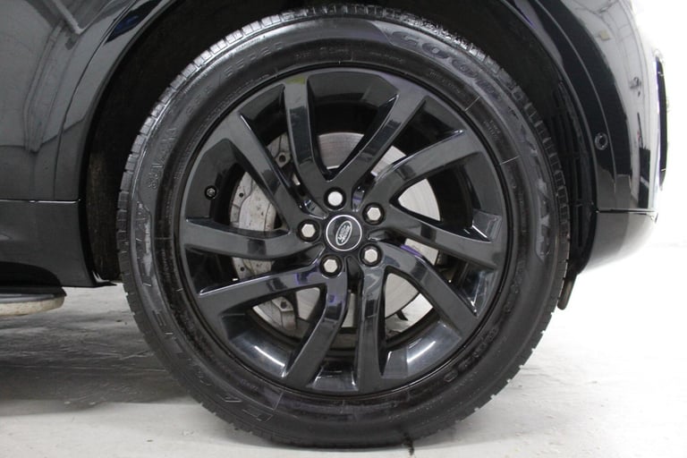 2019 Land Rover Discovery 3.0 SD V6 HSE Luxury Auto 4WD Euro 6 (s/s) 5dr ESTATE Diesel Automatic