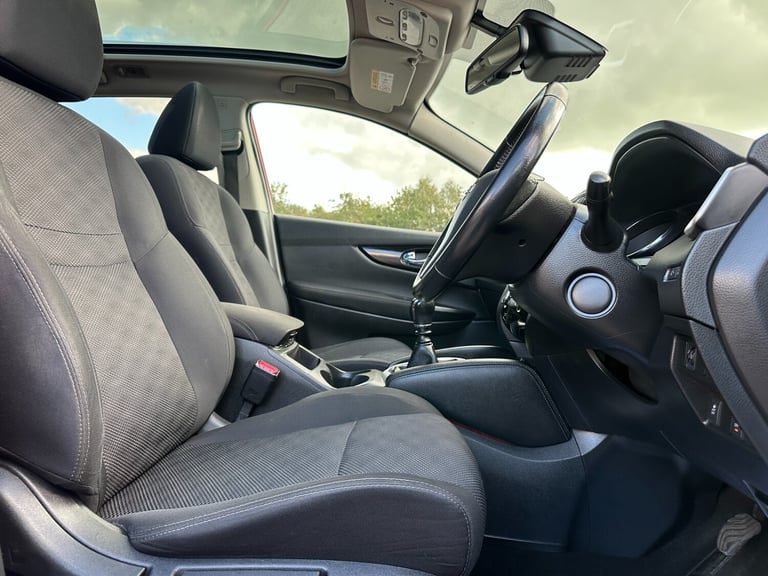2016 Nissan Qashqai 1.5 dCi N-Tec+ 5dr HATCHBACK Diesel Manual