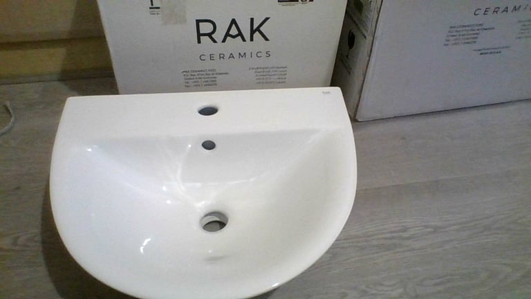 Rak morning wall hung sink 500mm with half pedestal