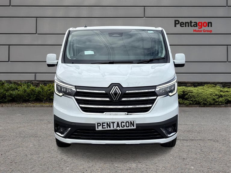  Renault Trafic 2.0 Dci Blue Ll30 Extra Sport Crew Van Double Cab 6dr Diesel