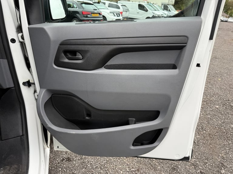 2021 Vauxhall Vivaro 2900 1.5d 100PS Dynamic H1 Van, Euro 6 , No VAT PANEL VAN Diesel Manual
