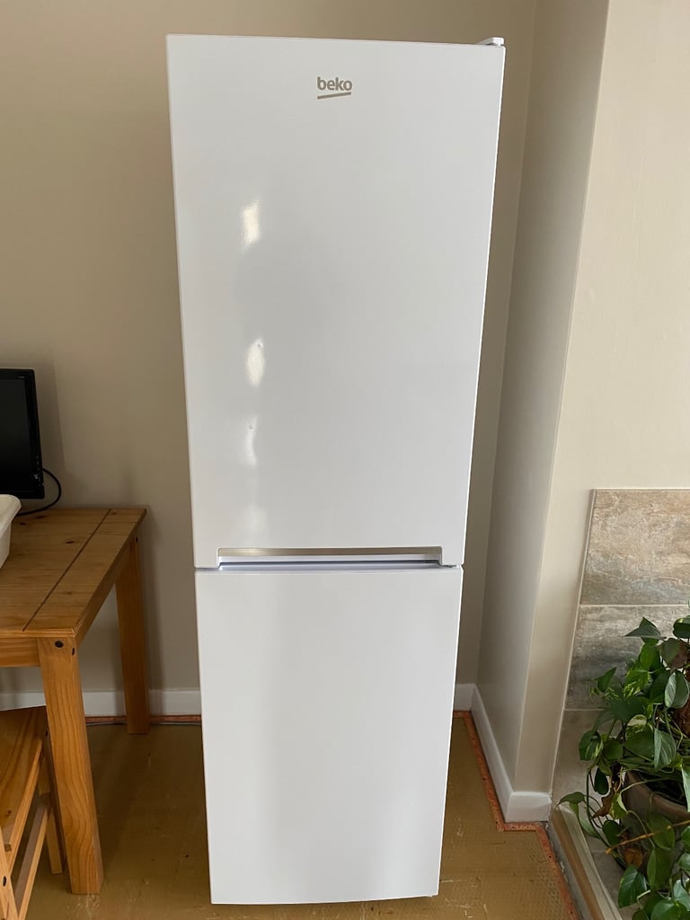 image for BEKO Freestanding 50/50 fridge/freezer