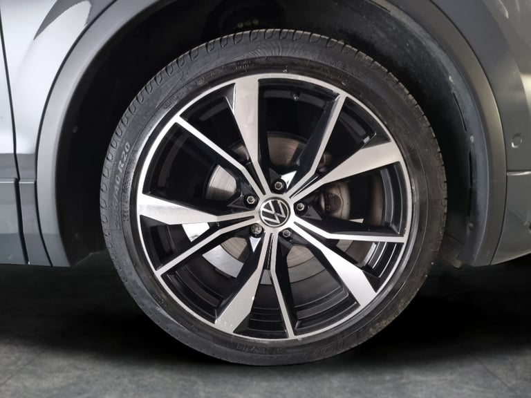 2021 Volkswagen Tiguan 1.5 TSI R-Line SUV 5dr Petrol DSG Euro 6 (s/s) (150 ps) - AUTO PARK - LED ...