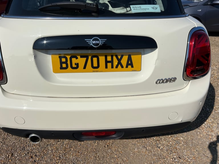 2020 MINI COOPER CLASSIC WHITE EURO 6 SALVAGE DAMAGED REPAIR PETROL CAT S ULEZ