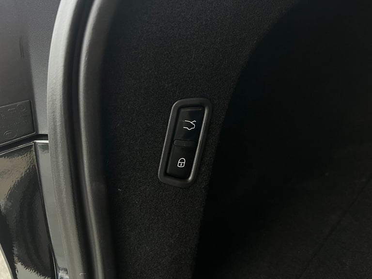 2022 Maserati Levante V8 Trofeo 5dr Auto ESTATE PETROL Automatic
