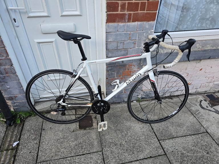 Btwin Triban 5 road bike