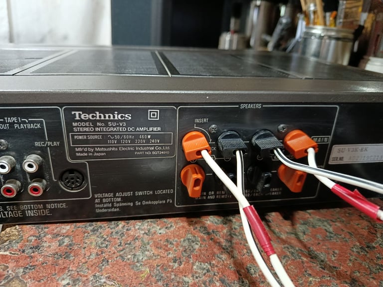 AMPLIFIER TECHNICS SU-V3 HI-FI AMP SEPARATE 