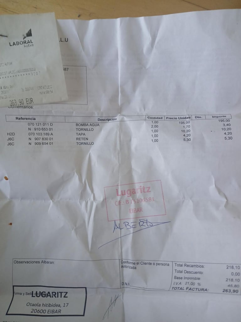 Volskwagen Waterpump 070121011D for VW Touareg, T5 transporter or Multivan 2.5 tdi