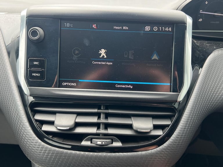 PEUGEOT 208 1.2 PureTech Tech Edition White Manual Petrol 2019