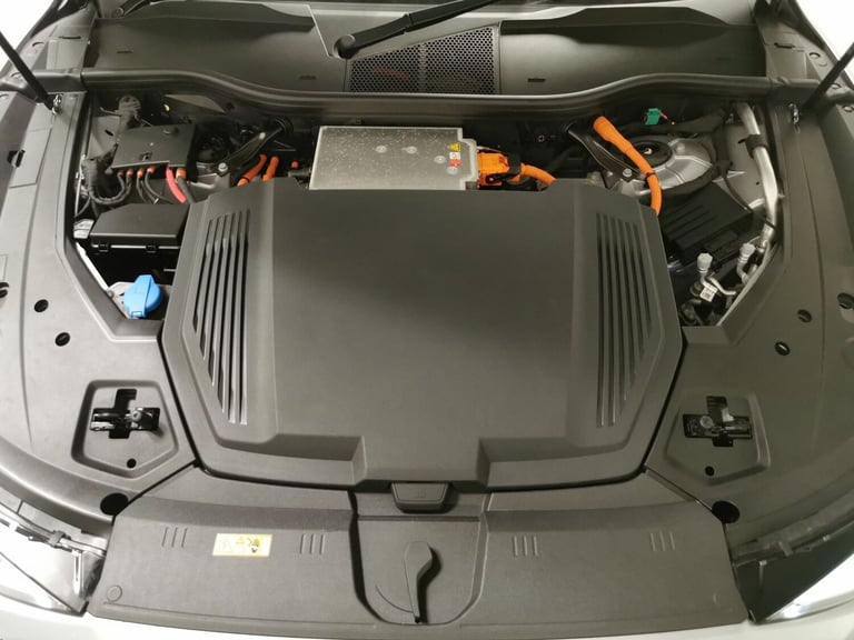 2022 Audi e-tron 55 S line SUV 5dr Electric Auto quattro 95kWh (11kW Charger) (408 ps) - AUT Suv ...