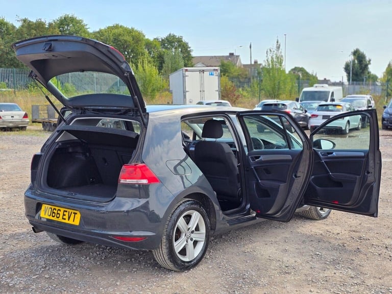 2016 Volkswagen Golf 1.6 TDI BlueMotion Tech Match Edition DSG Euro 6 (s/s) 5dr Hatchback Diesel ...