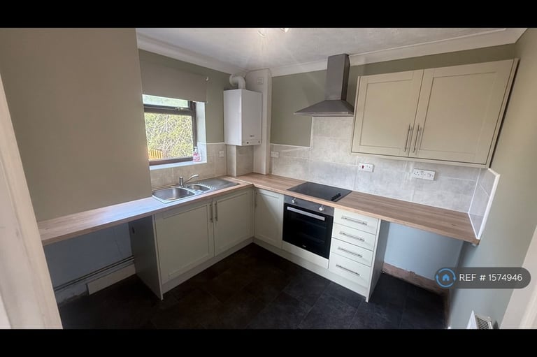 2 bedroom house in Drivers Close, Near March, PE15 (2 bed) (#1574946)