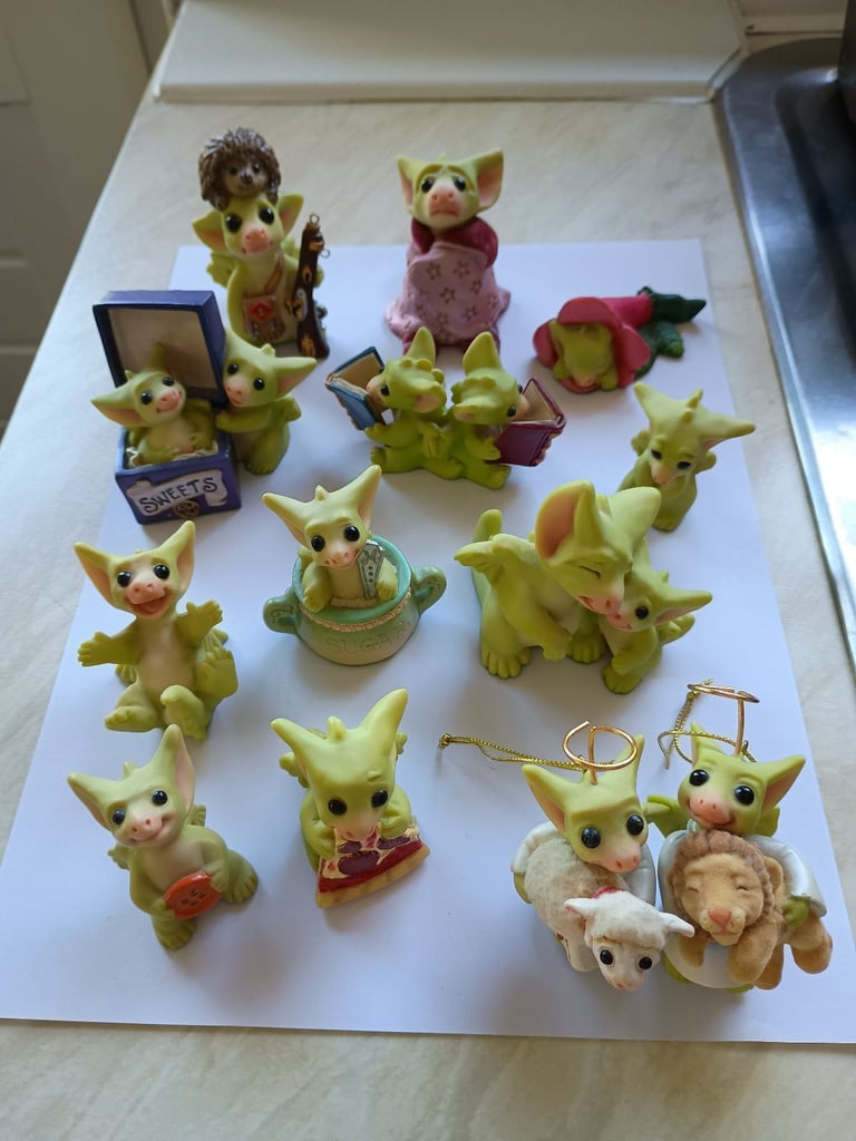 Large collection of Dragons. All very cute!!