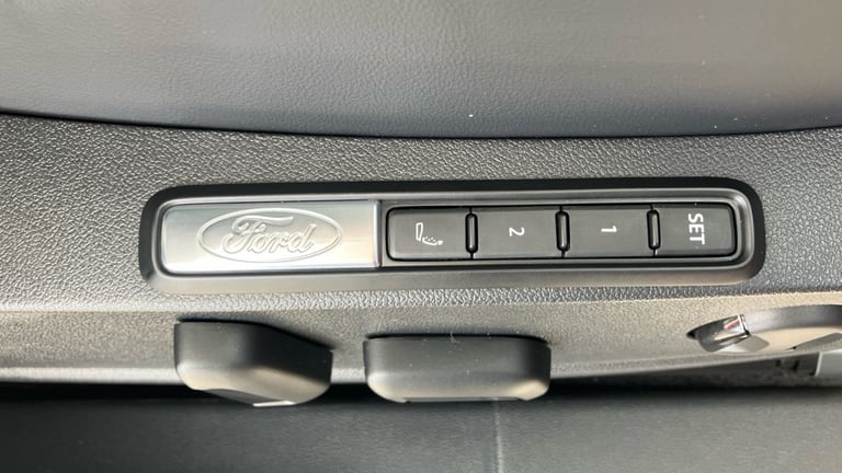 2025 Ford Capri 210kW Premium 77kWh 5dr Auto Electric Estate Estate Electric Automatic