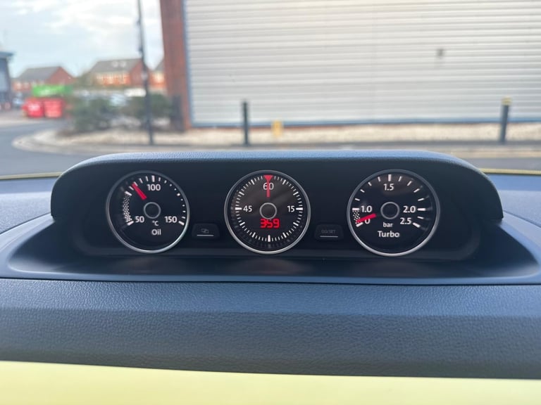 2013 Volkswagen Beetle 2.0 TSI 210 Turbo Black 3dr DSG HATCHBACK Petrol Automatic