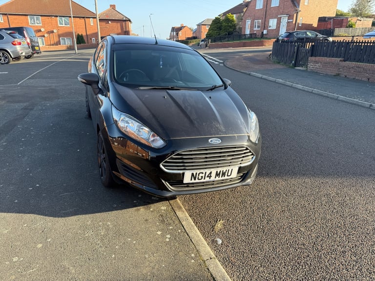Ford, FIESTA, Hatchback, 2014, Manual, 1241 (cc), 3 doors