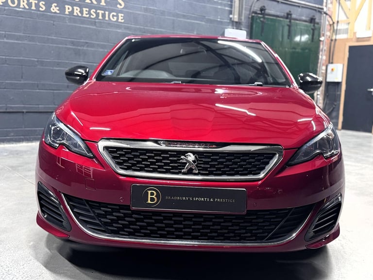 PEUGEOT 308 1.6 THP GTi by Peugeot Sport 2016