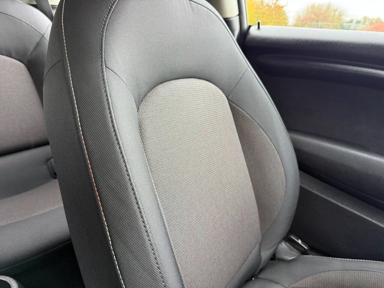 2017 67 MINI HATCH 1.5 COOPER HATCHBACK 3DR PETROL AUTO EURO 6 (S/S) (136 PS)