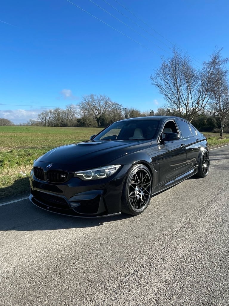 2018 (18) BMW M3 COMPETITION PACK DCT SALOON 3.0 BI TURBO + BLACK + INDIVIDUAL 