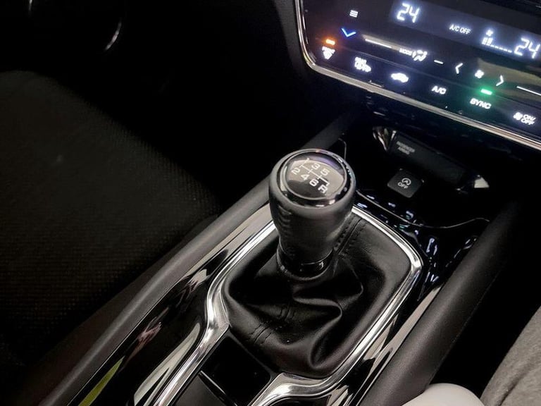 2018 Honda HR-V 1.5 i-VTEC SE Euro 6 (s/s) 5dr Manual SUV Petrol Manual