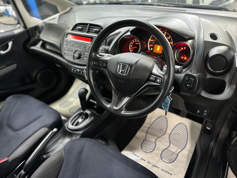 2013 Honda Jazz 1.4 i-VTEC ES Hatchback 5dr Petrol CVT Euro 5 (99 ps) HATCHBACK Petrol Automatic